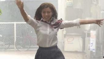 娱乐吃瓜酱恋爱脑,恋爱脑下的甜蜜与疯狂