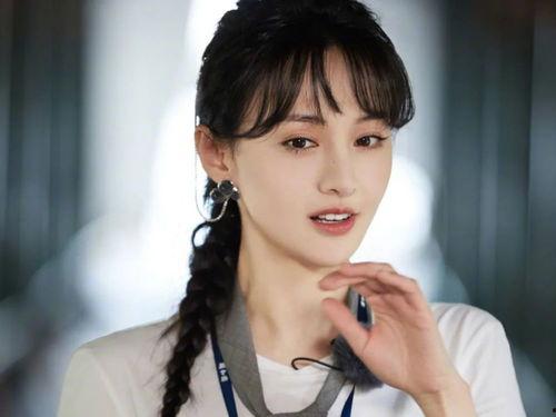 娱乐圈明星也在吃瓜,揭秘明星圈幕后趣闻